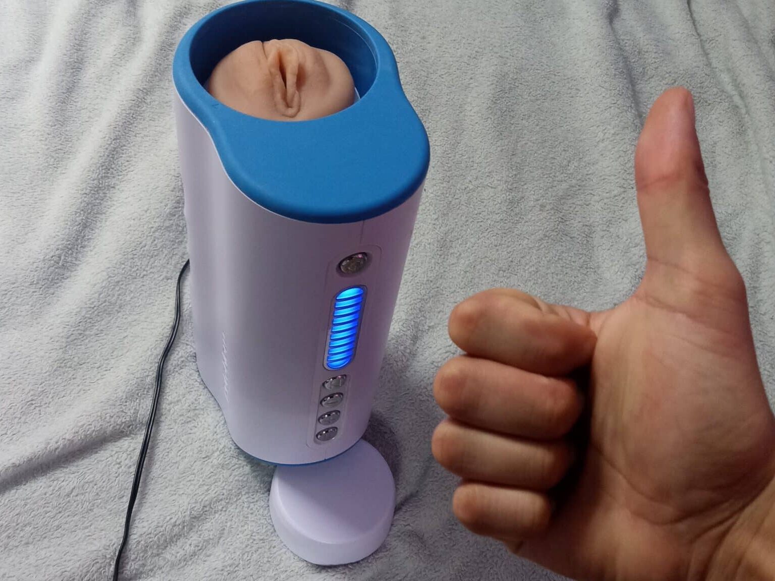 Pleasure in Motion: Why the Blowjob Machine Stands Apart from Tradition